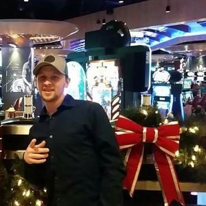 Meet your Posher, Kyle